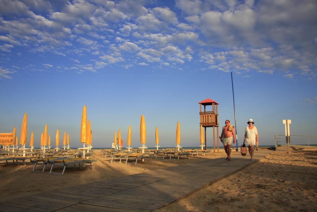 Hotel Maregolf Caorle Exterior foto